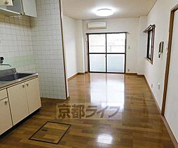 エステート京和 305 3階1LDKのリビング/ダイニング