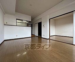 近鉄京都線 十条駅 徒歩11分の賃貸マンション 4階3LDKのリビング/ダイニング