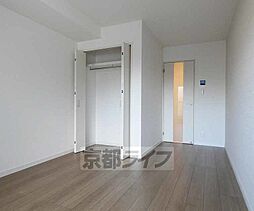 セレニティ伏見桃山 302 3階1Kのリビング/ダイニング