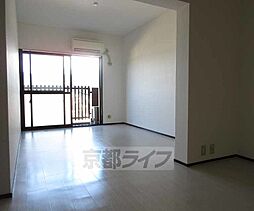 ビューハイツ京都山科（ベルヴィ52） 327 3階2LDKのリビング/ダイニング