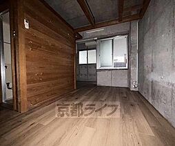 プリズン北村 102 1階ワンルームのリビング/ダイニング