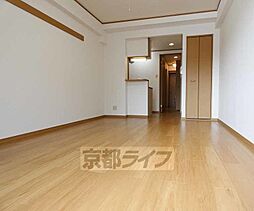 プラティーク・アビテ 412 4階1Kのリビング/ダイニング