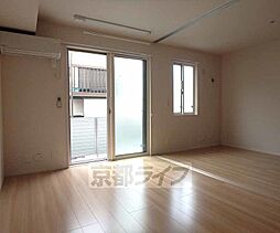 近鉄京都線 伊勢田駅 徒歩12分の賃貸アパート 1階1LDKのリビング/ダイニング