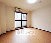 綺麗なフローリングのお部屋