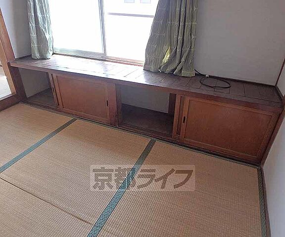 寝室