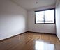リビング/ダイニング：明るいお部屋ですね。