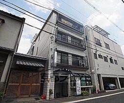 4 / 17