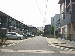 エムロイヤル駐車場