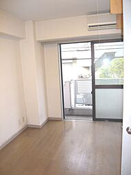 ヴィラ・オーキッド 208 2階1Kのリビング/ダイニング