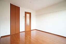 シルキーツリー 203 2階1Kのリビング/ダイニング