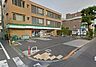 周辺：ファミリーマート　東玉川二丁目店（687m）