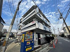 大阪府高槻市別所新町（賃貸マンション1K・1階・30.26㎡） その1