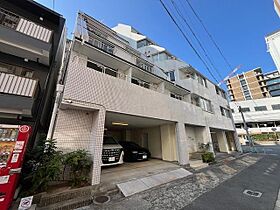 大阪府高槻市城北町２丁目（賃貸マンション1K・4階・22.93㎡） その1