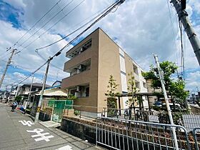 大阪府高槻市城南町１丁目1番25号（賃貸アパート1LDK・3階・35.20㎡） その1