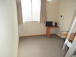 JR東海道・山陽本線 高槻駅 バス9分 南平台東下車 徒歩3分の賃貸アパート 2階1Kのリビング/ダイニング