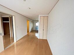 阪急京都本線 富田駅 徒歩18分の賃貸マンション 2階1LDKのリビング/ダイニング