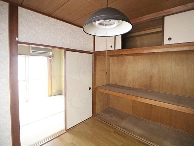 寝室