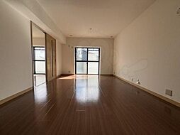 ピュアヒルズ北緑丘 3階2LDKのリビング/ダイニング