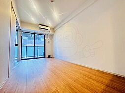 ストーリア茨木（旧トリニティ茨木） 10階1LDKのリビング/ダイニング