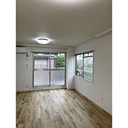 明るいリビング