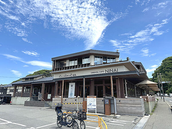 周辺を拡大表示