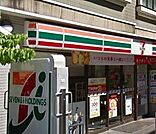 セブンイレブン横浜仲町台店(162m)