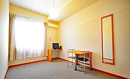 京王線 高幡不動駅 徒歩16分の賃貸アパート 2階1Kのリビング/ダイニング