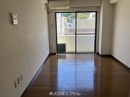 京王線 高幡不動駅 徒歩2分の賃貸アパート 3階ワンルームのリビング/ダイニング