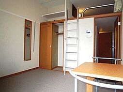 多摩都市モノレール 程久保駅 徒歩5分の賃貸アパート 1階1Kのリビング/ダイニング