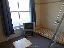 多摩都市モノレール 上北台駅 徒歩25分の賃貸アパート 2階1Kのリビング/ダイニング