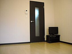 JR青梅線 福生駅 徒歩4分の賃貸アパート 2階1Kのリビング/ダイニング