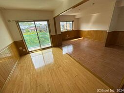 JR中央本線 高尾駅 バス6分 鍛治屋敷下車 徒歩1分の賃貸マンション 3階2LDKのリビング/ダイニング