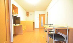 JR八高線 箱根ケ崎駅 徒歩25分の賃貸アパート 2階1Kのリビング/ダイニング