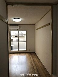 多摩都市モノレール 松が谷駅 徒歩14分の賃貸アパート 1階ワンルームのリビング/ダイニング