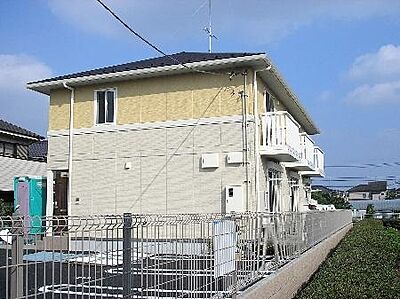 外観:戸建て感覚で住めるテラスハウスです。 外観:戸建て感覚で住めるテラスハウスです。