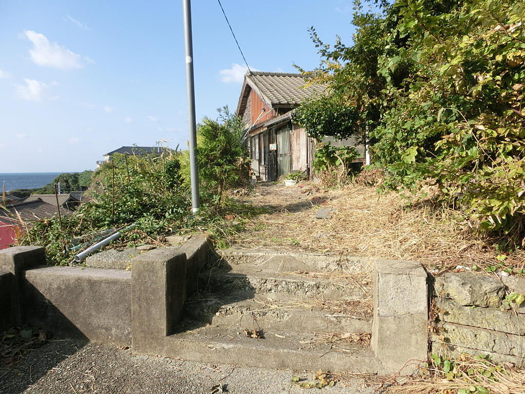 detached 新潟県佐渡市稲鯨1324-1