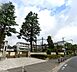 周辺：【小学校】調布市立深大寺小学校まで1375ｍ