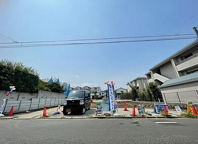 外観:東雪谷2丁目の新築分譲・全9棟。4部屋で将来も安心、LDK20帖以上でくつろぎの中心が広い家。 外観:東雪谷2丁目の新築分譲・全9棟。4部屋で将来も安心、LDK20帖以上でくつろぎの中心が広い家。