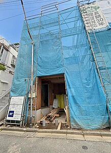 外観：現地と同じくらい、周辺環境は大切です。図面だけでは分からない現地の雰囲気もご確認くださいませ。