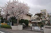 蕨市立中央東小学校（138m）