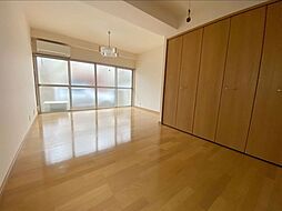 フォレスト 101 1階1Kのリビング/ダイニング