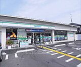 ファミリーマート　樫原江ノ本町まで400m お店の多い物集女海道沿い