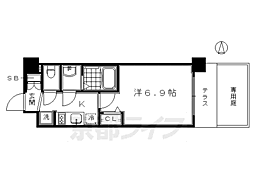 京都市営烏丸線 十条駅 徒歩4分の賃貸マンション 1階1Kの間取り