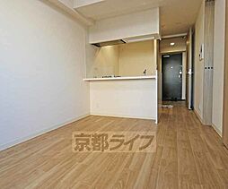 京都市営烏丸線 十条駅 徒歩5分の賃貸マンション 1階1LDKのリビング/ダイニング