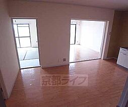 メゾンドール東条 303 3階2LDKのリビング/ダイニング