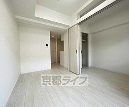 JR東海道・山陽本線 西大路駅 徒歩10分の賃貸マンション 4階1LDKのリビング/ダイニング