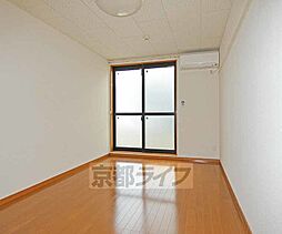 京都市営烏丸線 竹田駅 徒歩9分の賃貸アパート 1階1Kのリビング/ダイニング