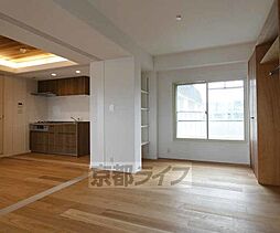 京阪本線 丹波橋駅 徒歩3分の賃貸マンション 4階1LDKのリビング/ダイニング