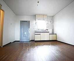 阪急京都本線 桂駅 徒歩22分の賃貸マンション 1階2DKのリビング/ダイニング