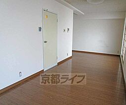 阪急京都本線 桂駅 徒歩19分の賃貸マンション 4階2DKのリビング/ダイニング